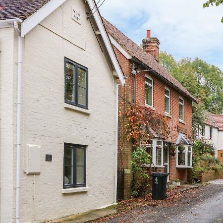 Tilly'S Cottage 韦斯特伯里 外观 照片